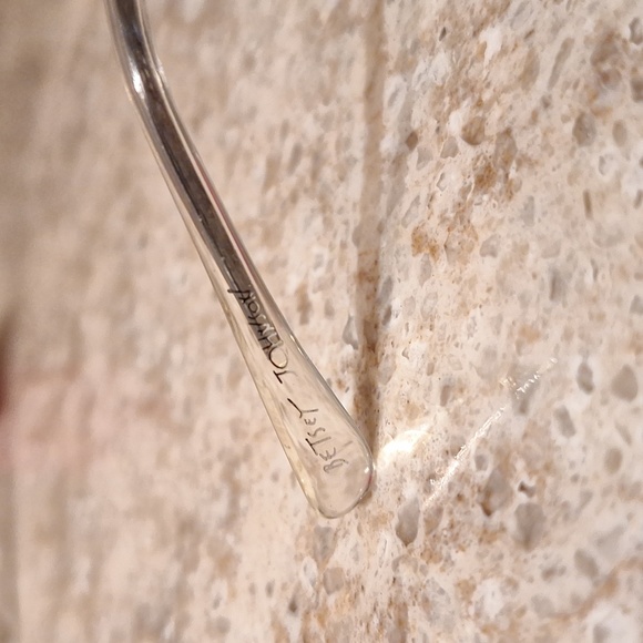 Betsey Johnson butterfly sunglasses - Picture 5 of 10